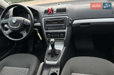 Универсал Skoda Octavia 2011 в 