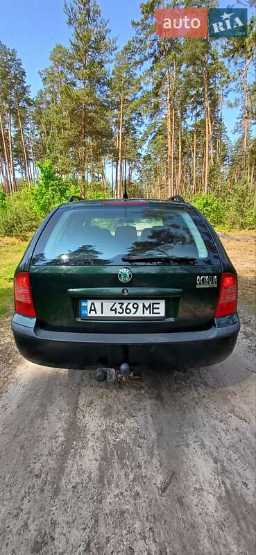 Універсал Skoda Octavia 2004 в Василькові