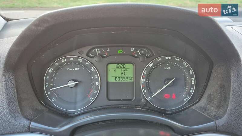 Лифтбек Skoda Octavia 2006 в Гадяче