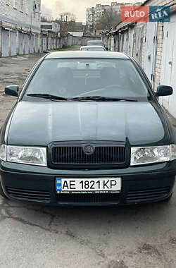 Лифтбек Skoda Octavia 2001 в Запорожье