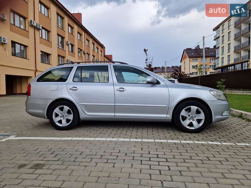 Универсал Skoda Octavia 2011 в 