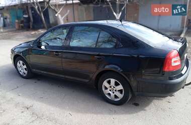 Лифтбек Skoda Octavia 2008 в 