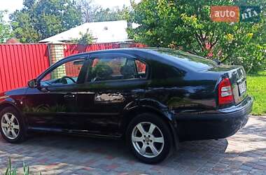 Лифтбек Skoda Octavia 2006 в Кременчуге