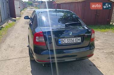 Лифтбек Skoda Octavia 2012 в 