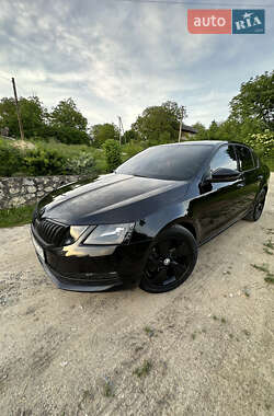 Лифтбек Skoda Octavia 2017 в 