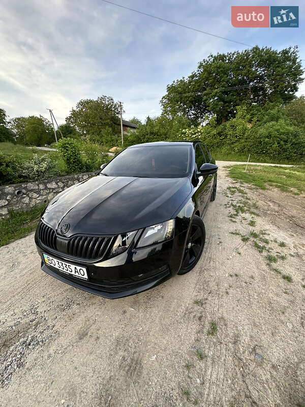 Лифтбек Skoda Octavia 2017 в Теребовле