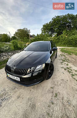 Лифтбек Skoda Octavia 2017 в 