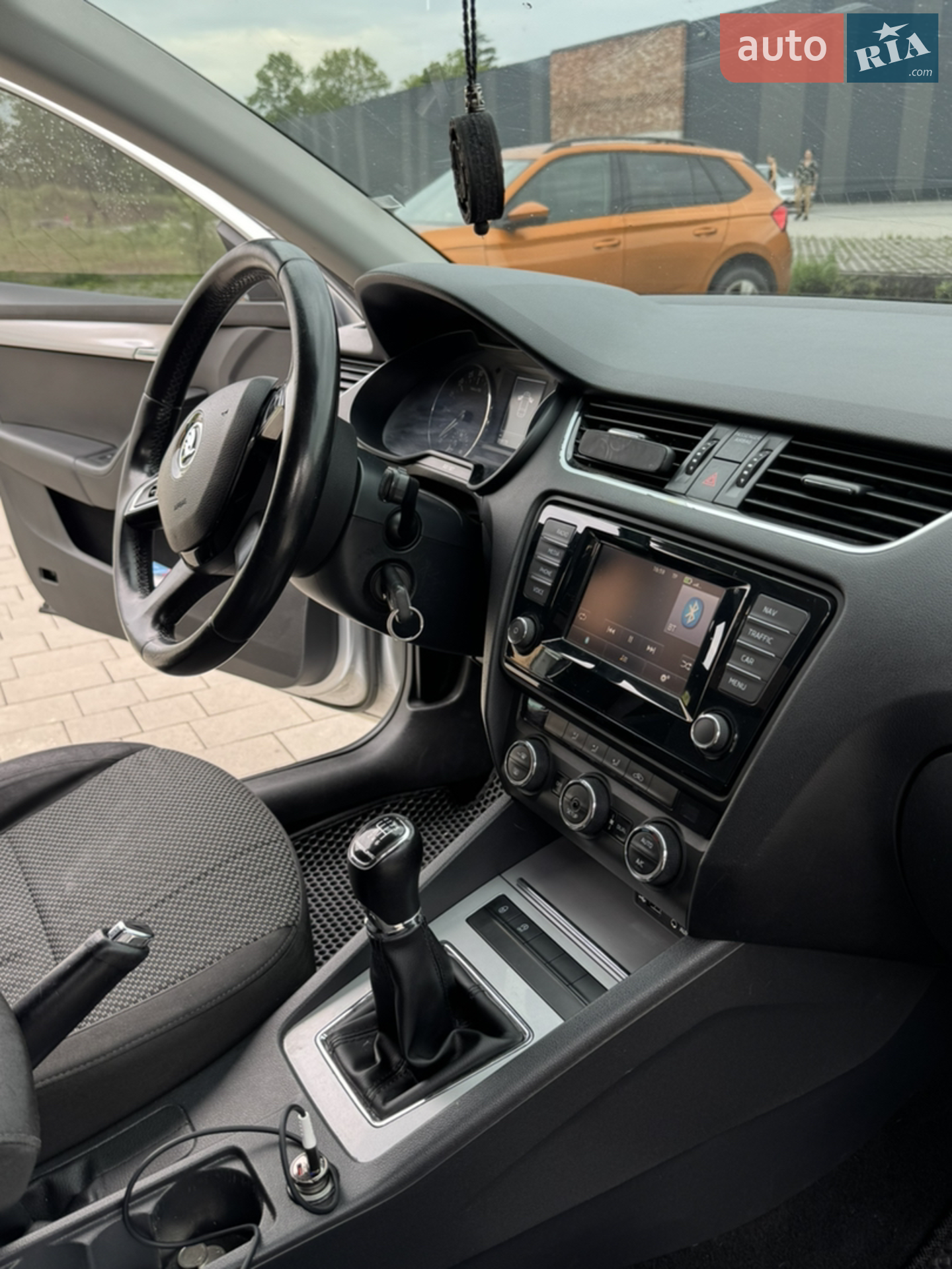 2014 Skoda Octavia - мініатюра 20