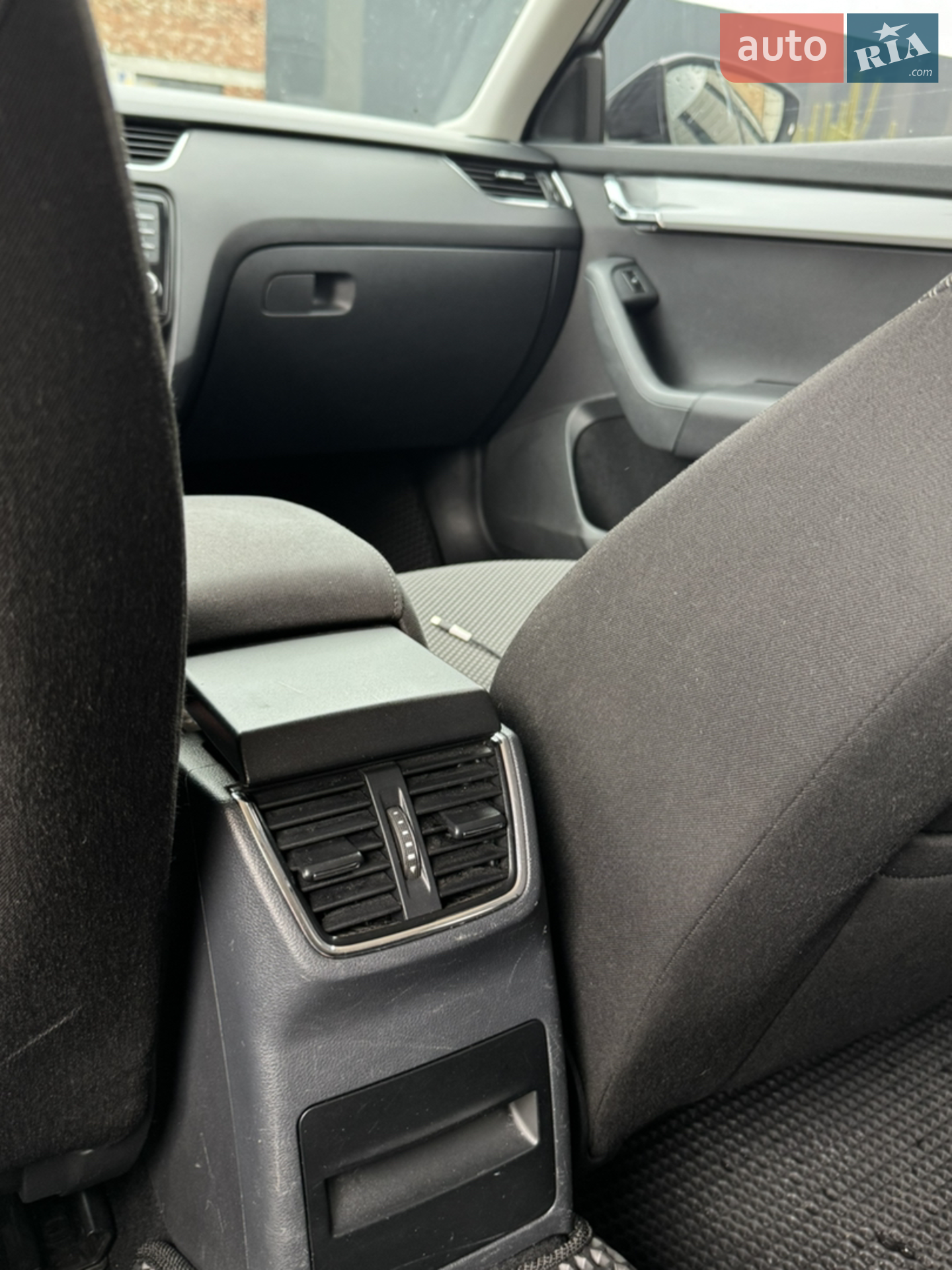 2014 Skoda Octavia - мініатюра 15