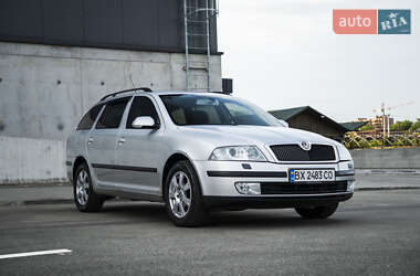 Універсал Skoda Octavia 2006 в Ірпені