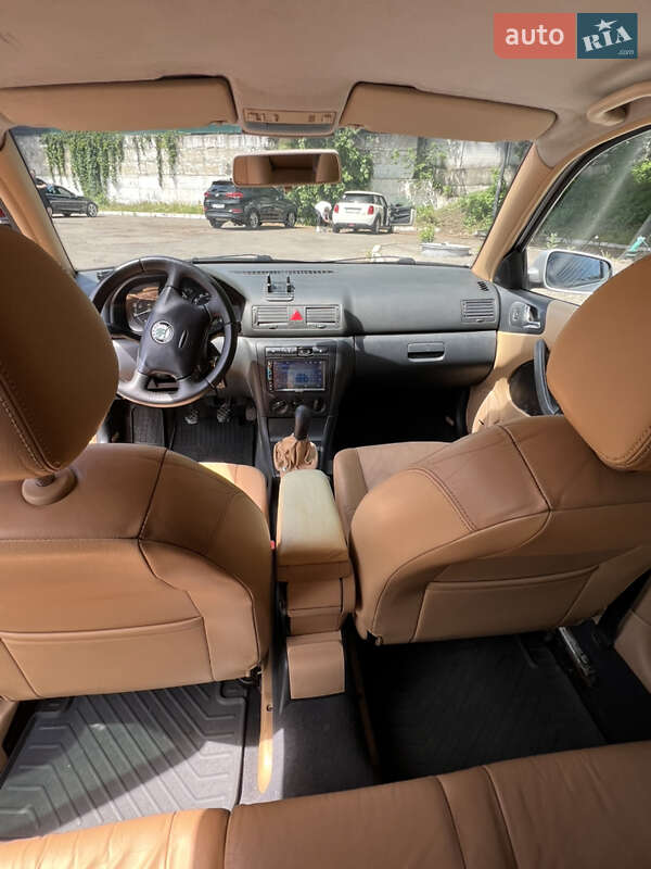 Лифтбек Skoda Octavia 2001 в Киеве