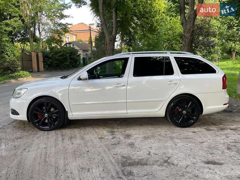 Универсал Skoda Octavia 2009 в Киеве