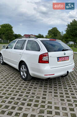 Универсал Skoda Octavia 2012 в 
