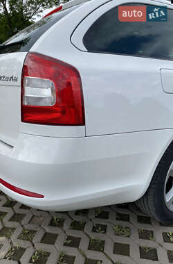 Универсал Skoda Octavia 2012 в 