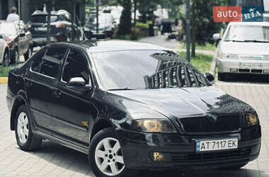 Лифтбек Skoda Octavia 2005 в 