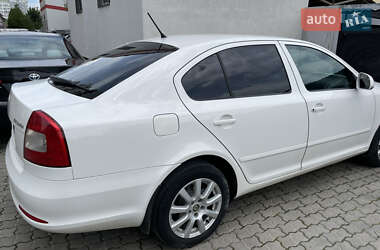 Ліфтбек Skoda Octavia 2011 в 