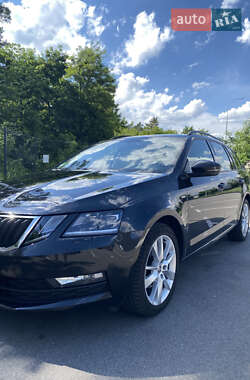 Универсал Skoda Octavia 2018 в 