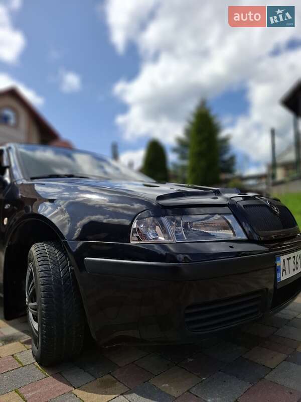 Ліфтбек Skoda Octavia 2003 в Івано-Франківську