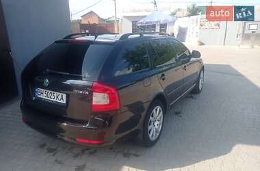 Универсал Skoda Octavia 2011 в 