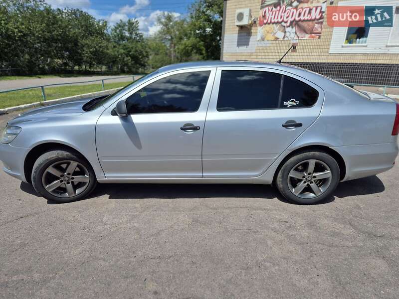 Ліфтбек Skoda Octavia 2012 в Нікополі