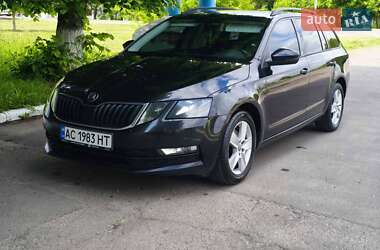 Универсал Skoda Octavia 2018 в Нововолынске