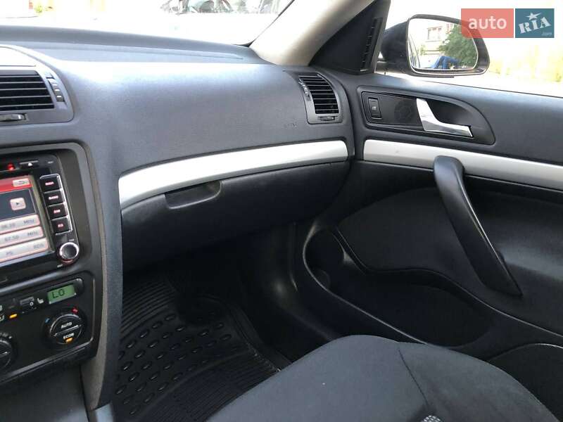 Универсал Skoda Octavia 2008 в Луцке
