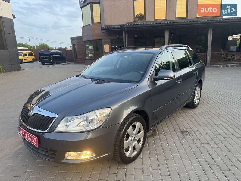 Универсал Skoda Octavia 2010 в Ровно
