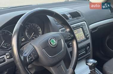 Универсал Skoda Octavia 2010 в 