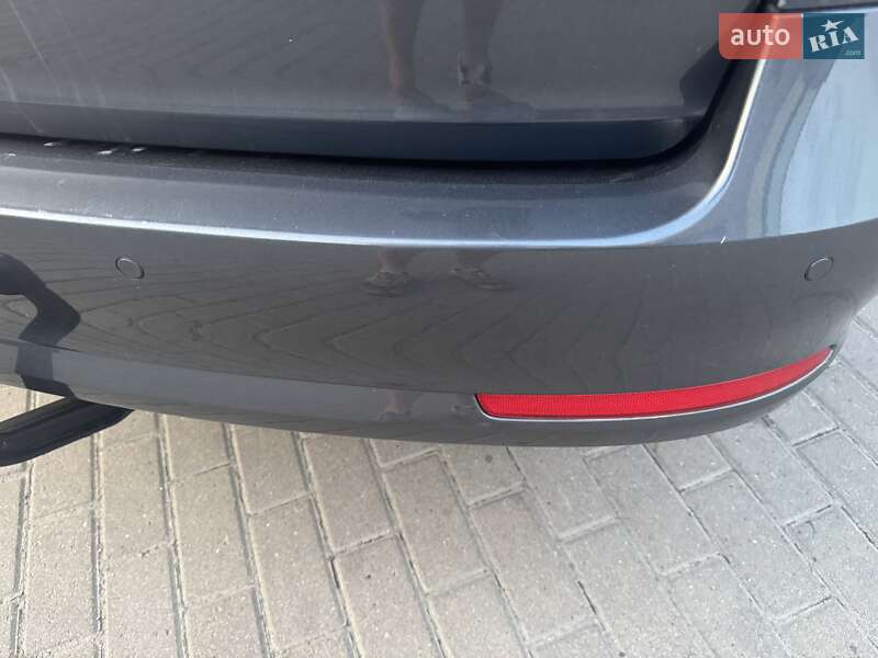 Универсал Skoda Octavia 2010 в Ровно