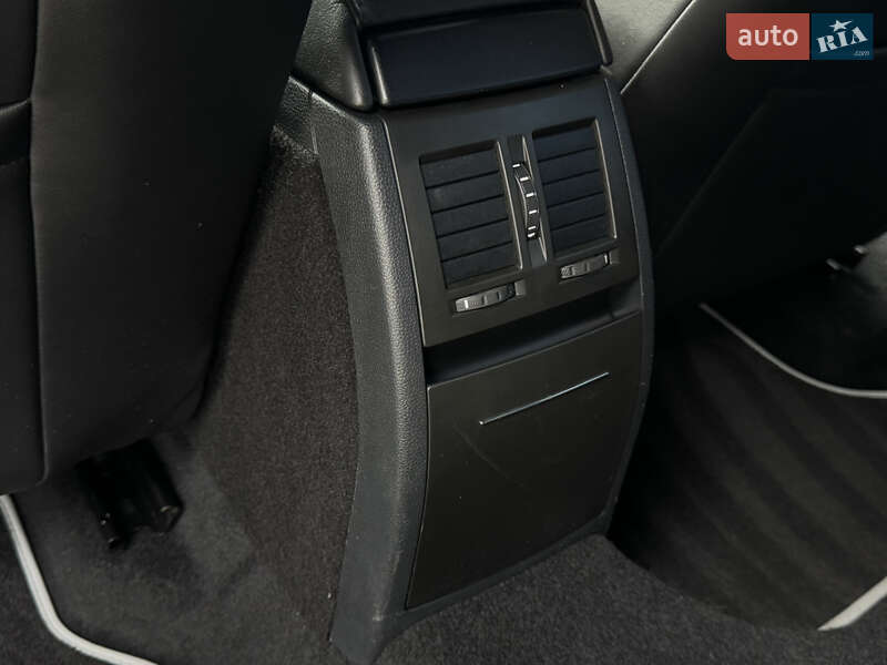 Универсал Skoda Octavia 2011 в Чернигове