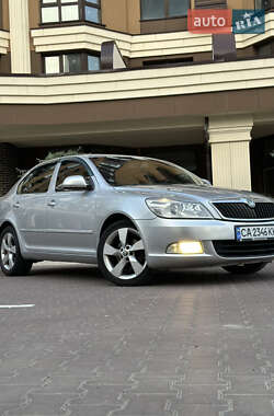 Лифтбек Skoda Octavia 2010 в Киеве