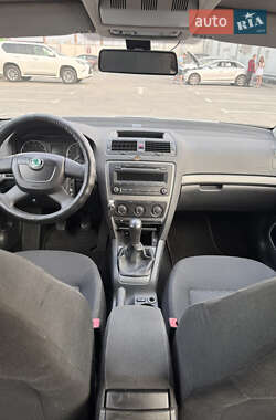 Универсал Skoda Octavia 2012 в 