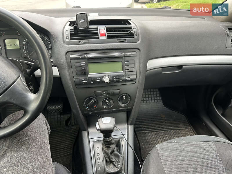 Лифтбек Skoda Octavia 2007 в Киеве