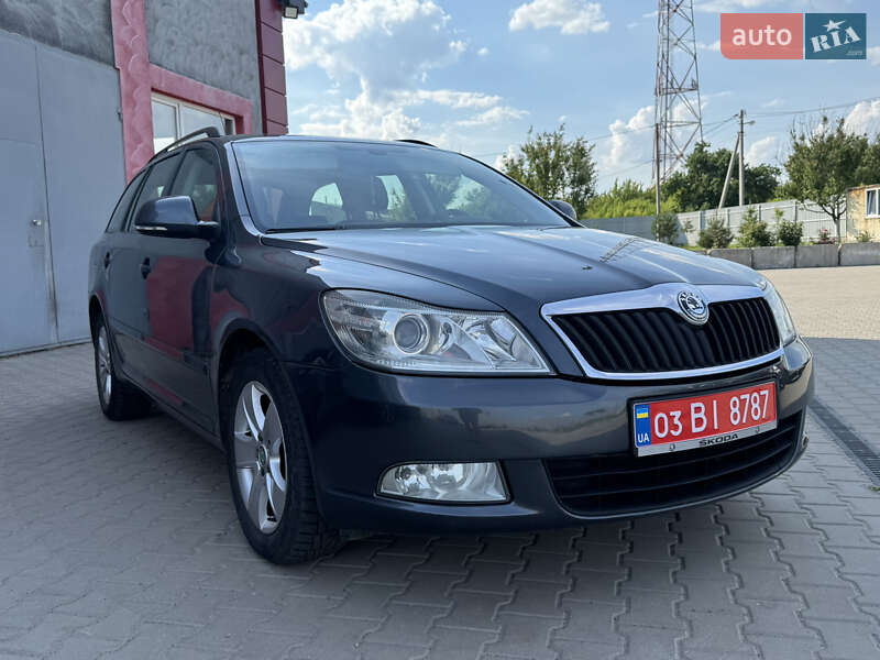Skoda Octavia 2011