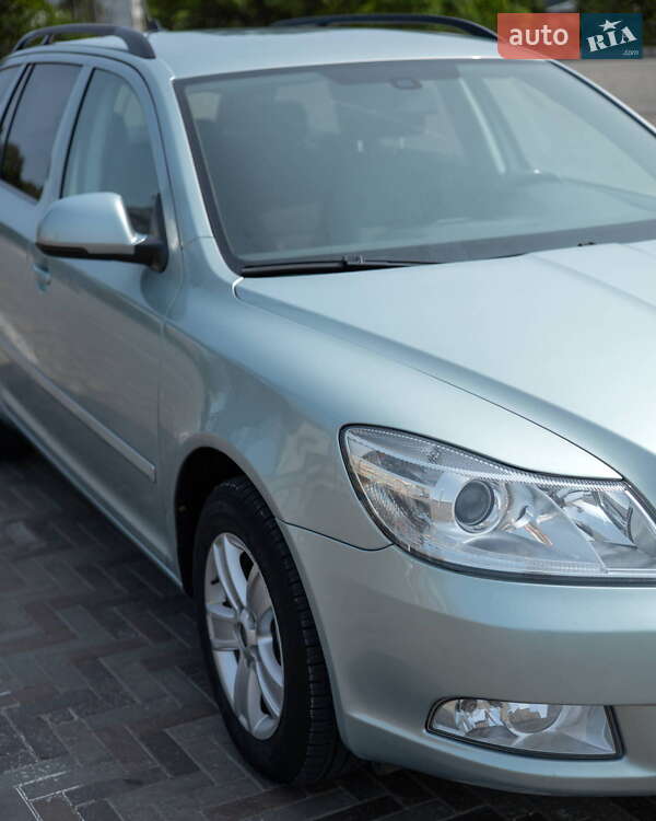 Універсал Skoda Octavia 2012 в Харкові