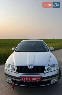 Ліфтбек Skoda Octavia 2006 в Чернігові