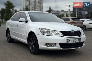 Лифтбек Skoda Octavia 2010 в Киеве