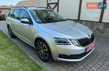 Универсал Skoda Octavia 2017 в 