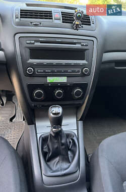 Лифтбек Skoda Octavia 2011 в 