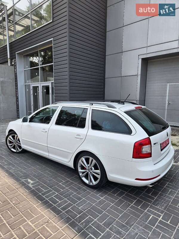 Універсал Skoda Octavia 2012 в Кам'янському