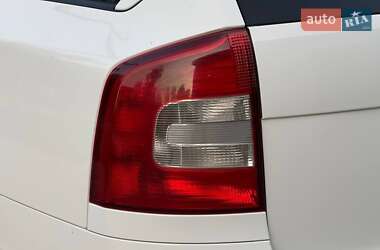 Универсал Skoda Octavia 2011 в 