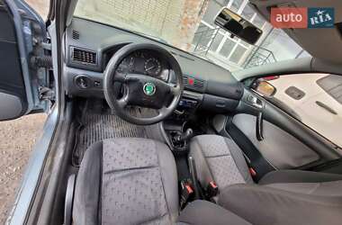 Ліфтбек Skoda Octavia 2005 в 
