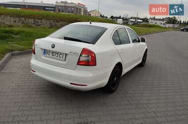 Лифтбек Skoda Octavia 2011 в 