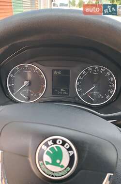 Лифтбек Skoda Octavia 2011 в 