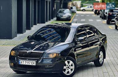 Лифтбек Skoda Octavia 2005 в 