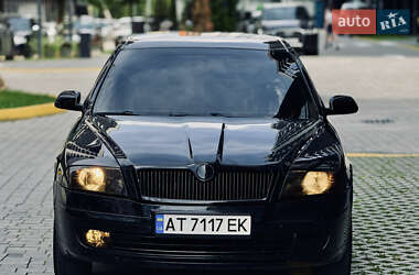 Лифтбек Skoda Octavia 2005 в 