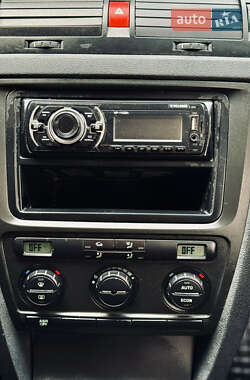 Лифтбек Skoda Octavia 2005 в 