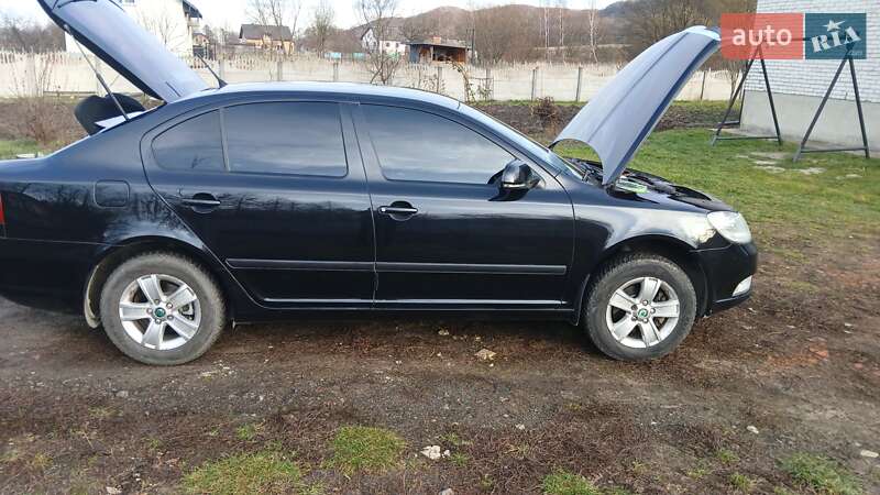 Лифтбек Skoda Octavia 2013 в 
