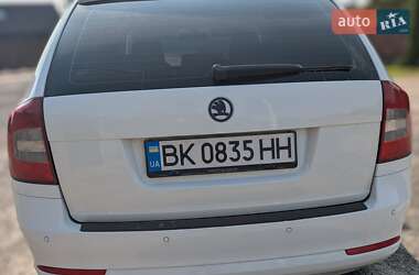 Универсал Skoda Octavia 2011 в 