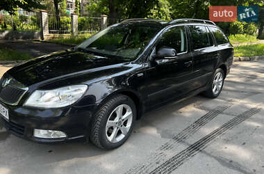 Универсал Skoda Octavia 2011 в 